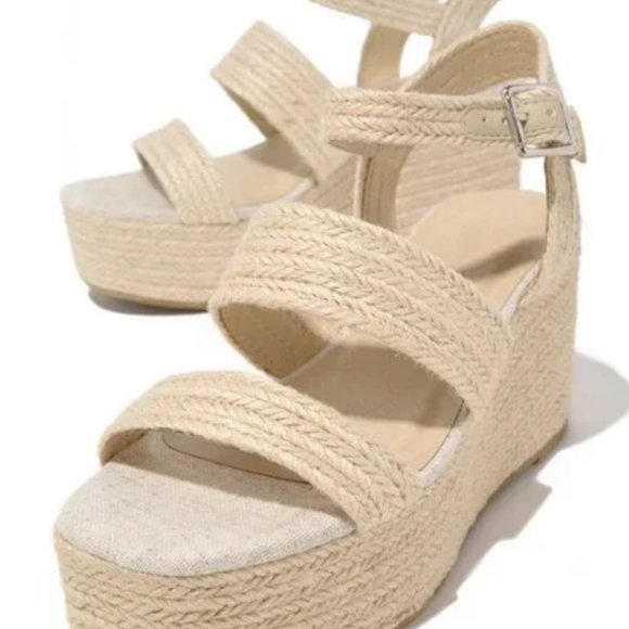 Natural Raffia Platform Wedge - Picture 5 of 6